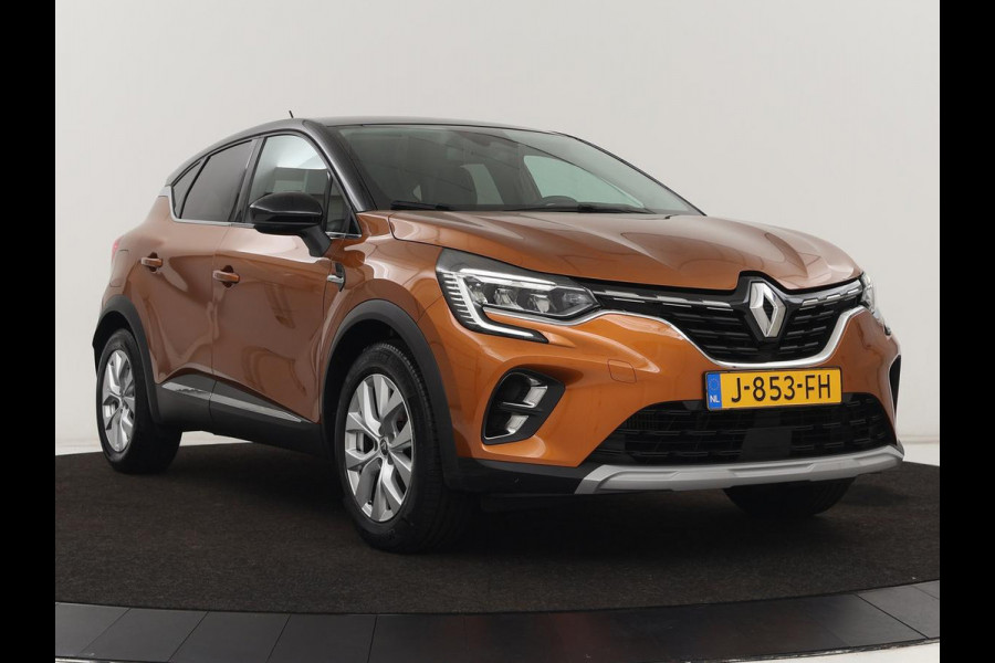 Renault Captur 1.0 TCe Intens | 1e eigenaar | Trekhaak | Carplay | Keyless | Half leder | Navigatie | Parkeerhulp | Cruise control | Full LED Renault Captur 1.0 TCe Intens | 1e eigenaar | Trekhaak | Carplay | Keyless | Half leder | Navigatie | Parkeerhulp | Cruise control | Full LED