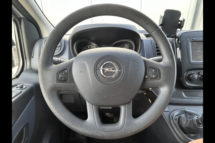 Opel Vivaro 1.6 CDTI 126 PK EURO 6 / L1H1 / AIRCO / CRUISE / NAVI / TREKHAAK / 3-ZITS / BLUETOOTH