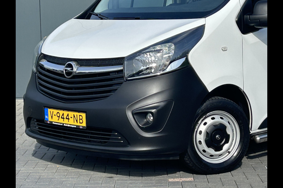 Opel Vivaro 1.6 CDTI 126 PK EURO 6 / L1H1 / AIRCO / CRUISE / NAVI / TREKHAAK / 3-ZITS / BLUETOOTH