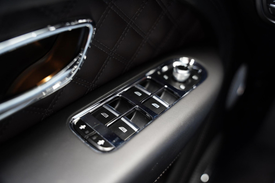 Bentley Bentayga 3.0 V6 Hybrid VERKOCHT