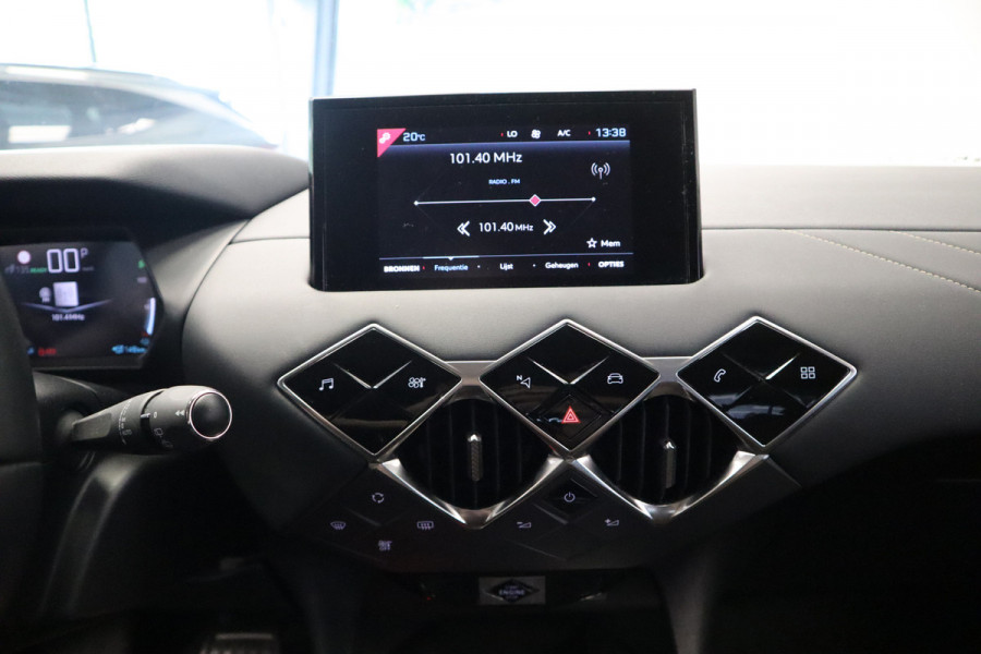 DS DS 3 Crossback E-Tense Bastille 50 kWh Navi 17''