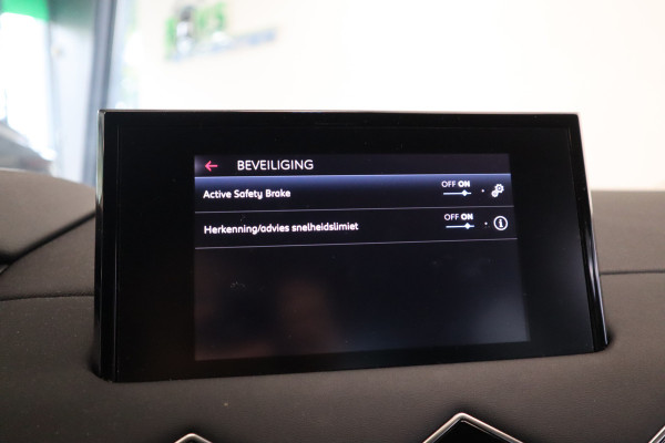 DS DS 3 Crossback E-Tense Bastille 50 kWh Navi 17''