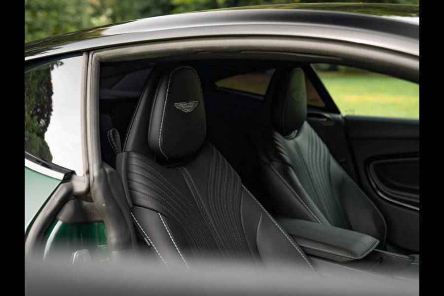 Aston Martin DB11 5.2 V12 | AM Heritage Racing Green | Premium Audio | Stoelventilatie