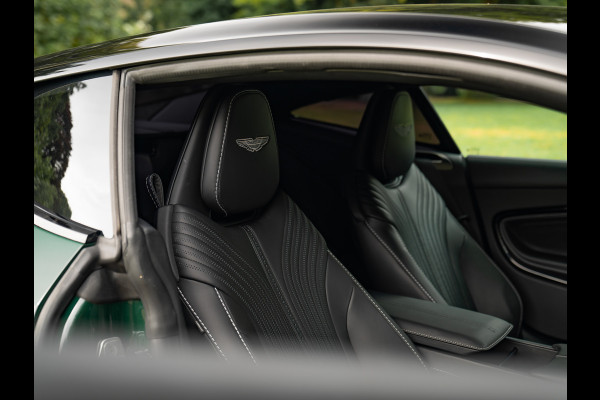 Aston Martin DB11 5.2 V12 | AM Heritage Racing Green | Premium Audio | Stoelventilatie