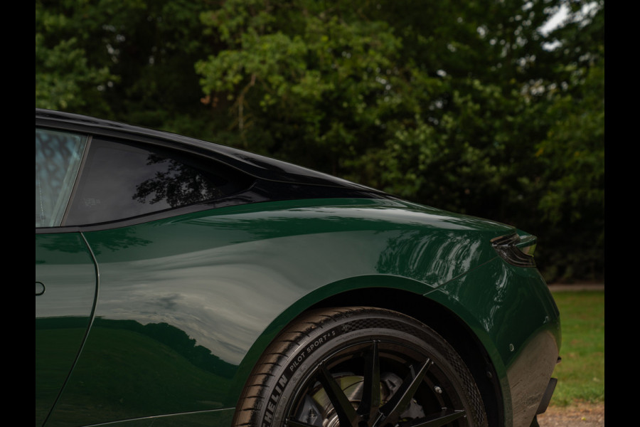 Aston Martin DB11 5.2 V12 | AM Heritage Racing Green | Premium Audio | Stoelventilatie