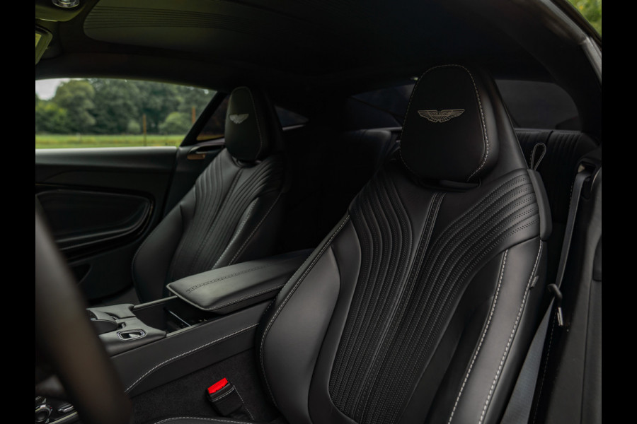 Aston Martin DB11 5.2 V12 | AM Heritage Racing Green | Premium Audio | Stoelventilatie