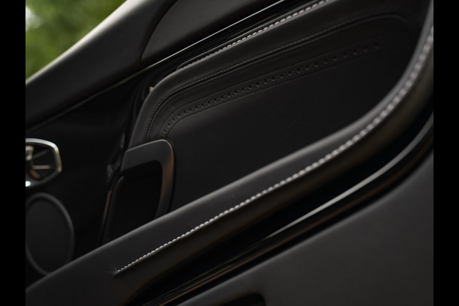 Aston Martin DB11 5.2 V12 | AM Heritage Racing Green | Premium Audio | Stoelventilatie
