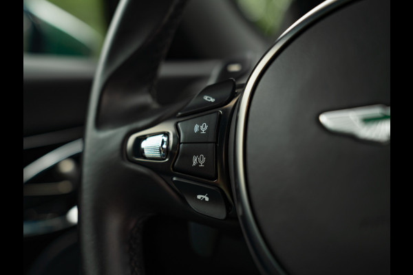Aston Martin DB11 5.2 V12 | AM Heritage Racing Green | Premium Audio | Stoelventilatie