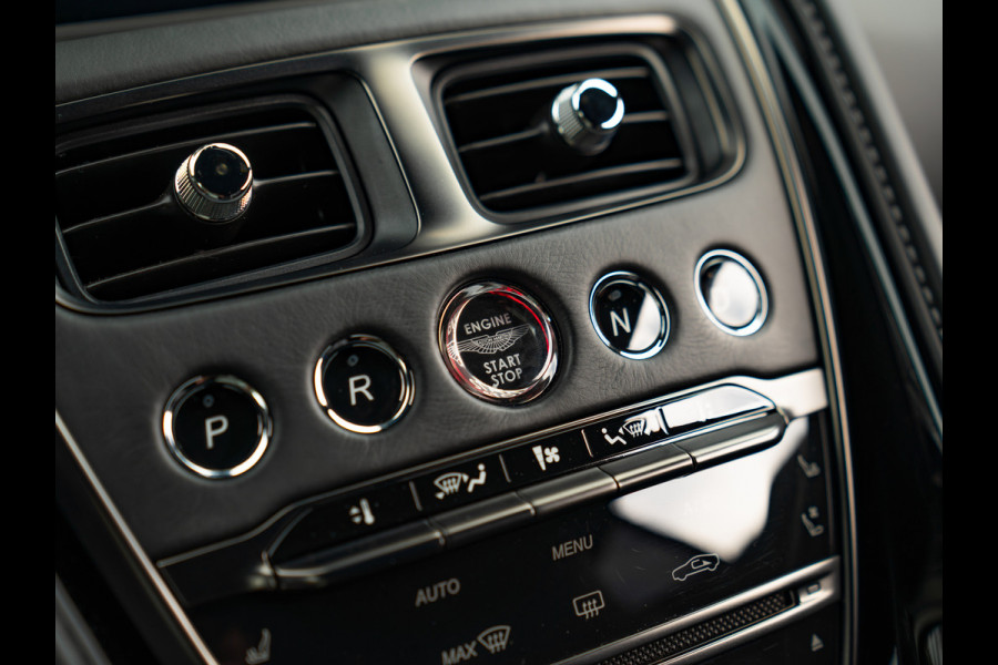 Aston Martin DB11 5.2 V12 | AM Heritage Racing Green | Premium Audio | Stoelventilatie