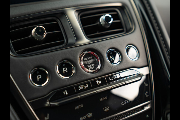 Aston Martin DB11 5.2 V12 | AM Heritage Racing Green | Premium Audio | Stoelventilatie