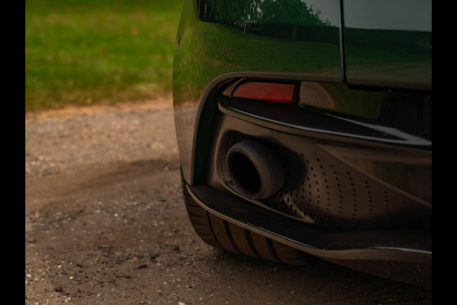 Aston Martin DB11 5.2 V12 | AM Heritage Racing Green | Premium Audio | Stoelventilatie