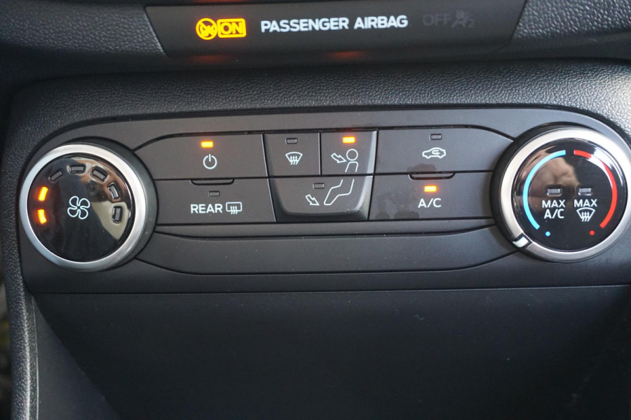 Ford Fiesta 1.0 EcoBoost95PK Connected/Navigatie/Cruisecontrol /1e Eigenaar.