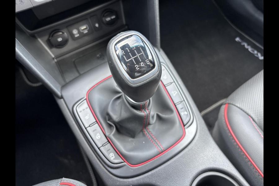 Hyundai Kona 1.0 T-GDI Premium | volleder | navigatie | stoelverwarming | Trekhaak