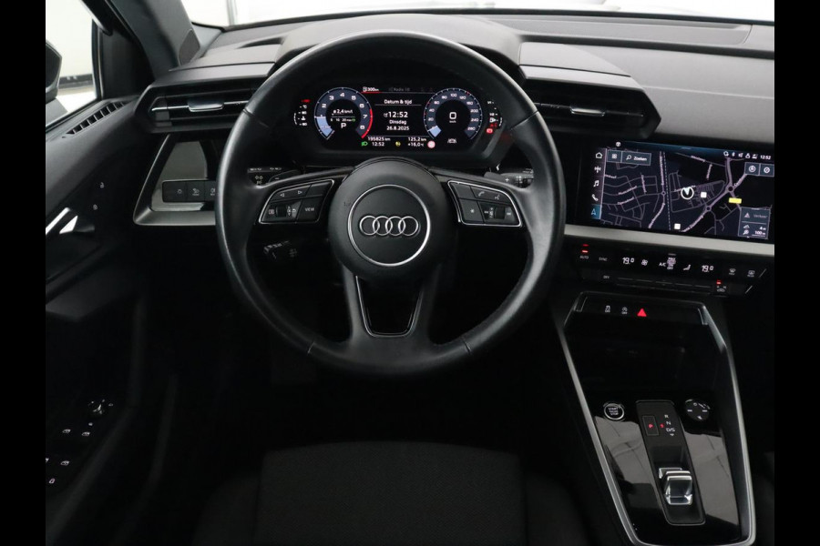 Audi A3 35 TFSI Business Edition | Sportstoelen | Carplay | Navigatie | Virtual Cockpit | Climate control | Parkeerhulp | Cruise control