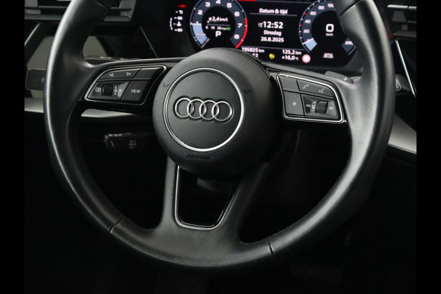 Audi A3 35 TFSI Business Edition | Sportstoelen | Carplay | Navigatie | Virtual Cockpit | Climate control | Parkeerhulp | Cruise control