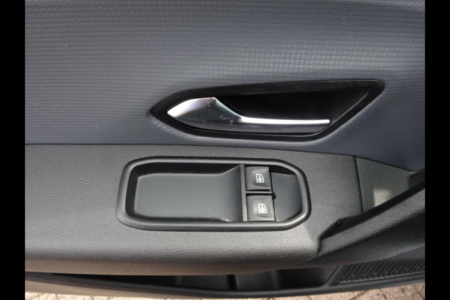 Renault Express 1.5 dCi 50 STUKS EU6 GROOT NAVI AIRCO CRUISE CONTROL PDC