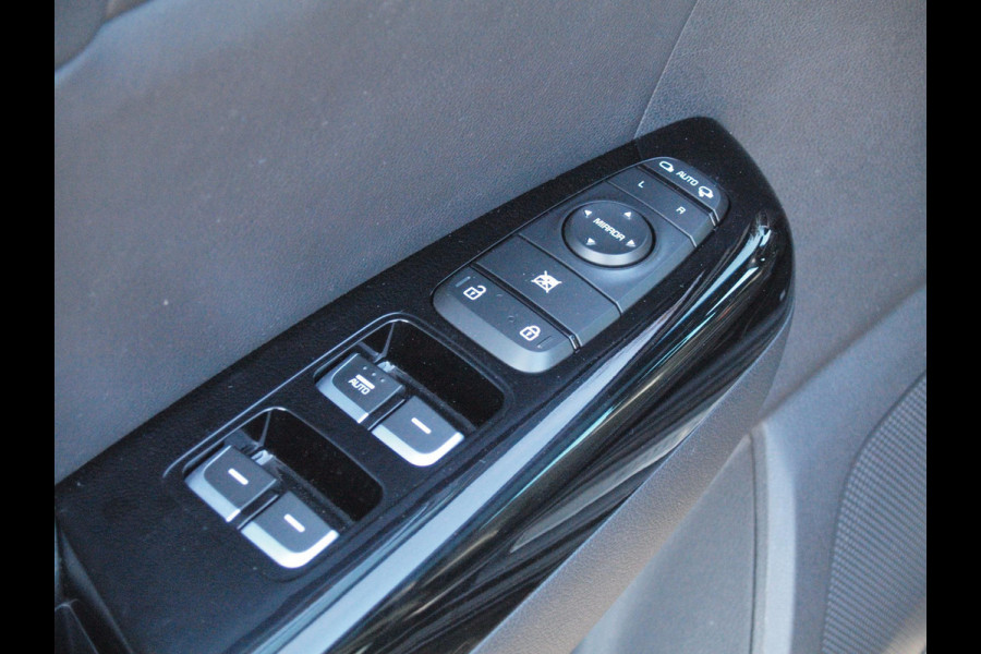 Kia Sportage 1.6 T-GDI GT-Line | Panoramadak | Camera | Apple Carplay | Cruise Control |