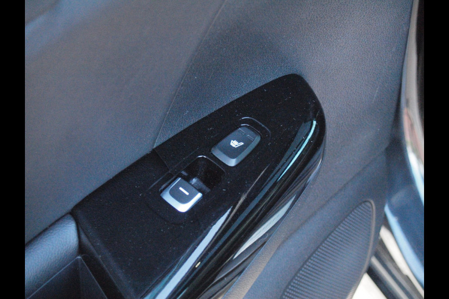 Kia Sportage 1.6 T-GDI GT-Line | Panoramadak | Camera | Apple Carplay | Cruise Control |