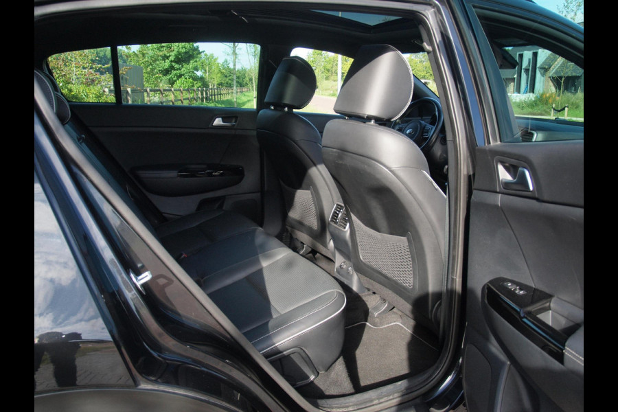Kia Sportage 1.6 T-GDI GT-Line | Panoramadak | Camera | Apple Carplay | Cruise Control |