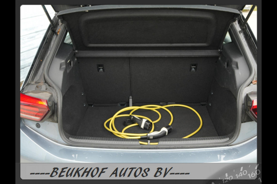 Volkswagen ID.3 Life 58 kWh Soh 93% Adaptive Cruise Carplay
