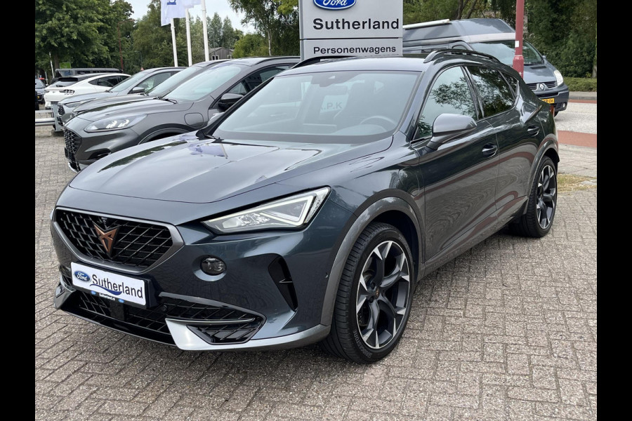 CUPRA Formentor 1.4 e-Hybrid VZ Performance PHEV 245pk | Wegklapbare trekhaak | Leder | Stoelverwarming | Virtual cockpit | 360° camerasysteem | Adaptive cruise control