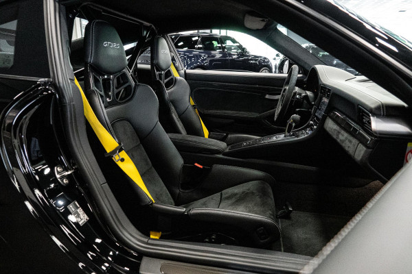 Porsche 911 4.0 GT3 RS *Akrapovic / Keramisch / Carbon / PASM / Sport-Chrono*