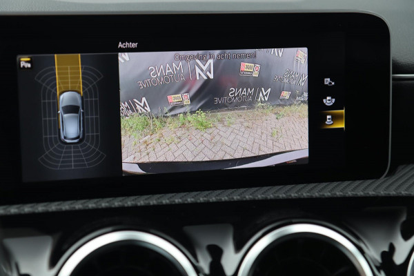 Mercedes-Benz A-Klasse 160 / NAP / PANODAK / CAMERA / CARPLAY / WIDE SCREEN