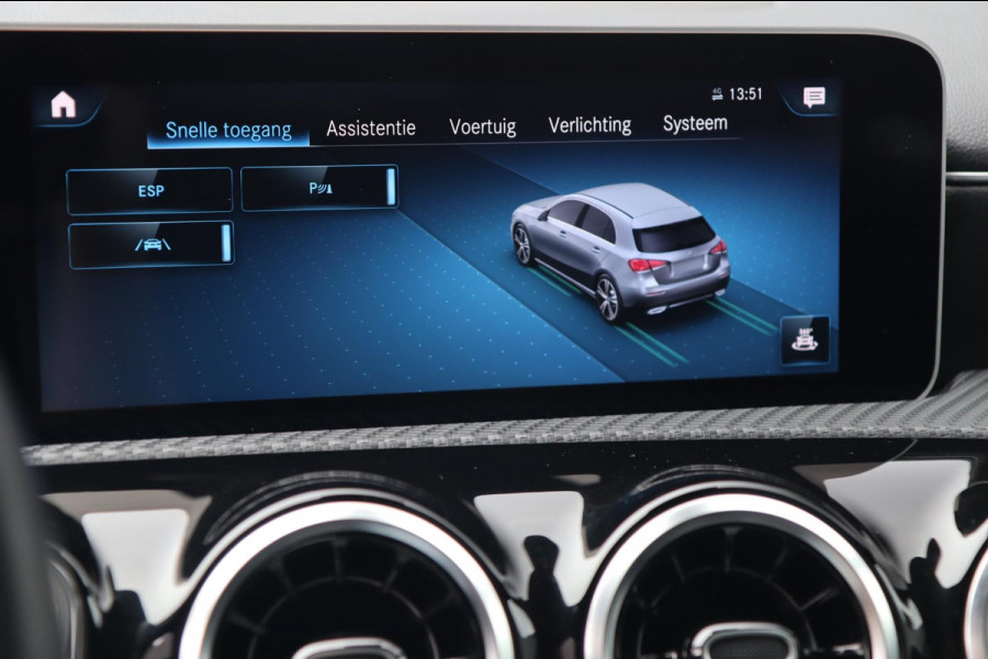 Mercedes-Benz A-Klasse 160 / NAP / PANODAK / CAMERA / CARPLAY / WIDE SCREEN