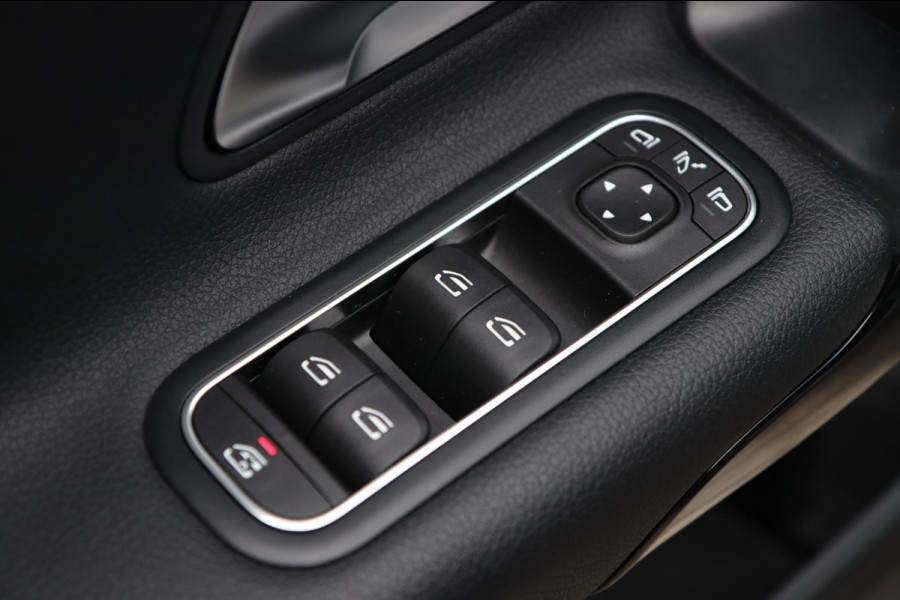 Mercedes-Benz A-Klasse 160 / NAP / PANODAK / CAMERA / CARPLAY / WIDE SCREEN