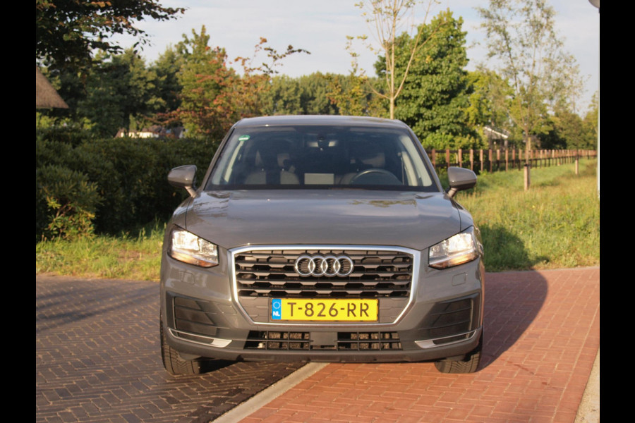 Audi Q2 30 TFSI S Edition | Apple Carplay | Camera |