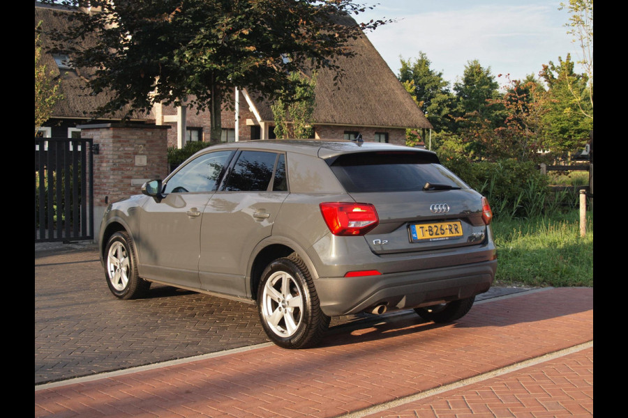 Audi Q2 30 TFSI S Edition | Apple Carplay | Camera |