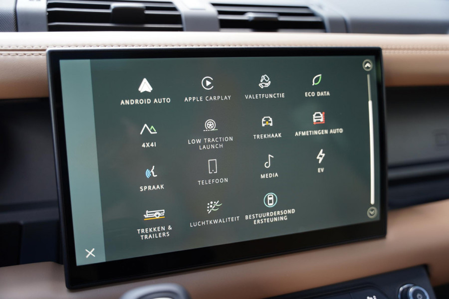 Land Rover Defender 110 P 300 E 110 X-Dynamic HSE 6-Persoons NIEUW MODELJAAR 2026