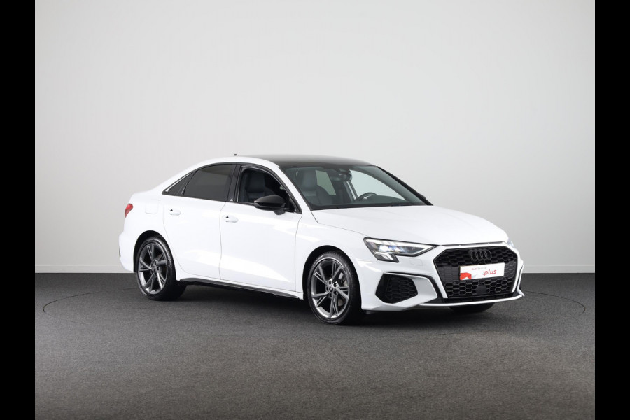 Audi A3 Limousine 30 TFSI S edition 110pk | 18 inch lichtmetalen velgen | Zwart dak | Verlengde garantie | Navigatie