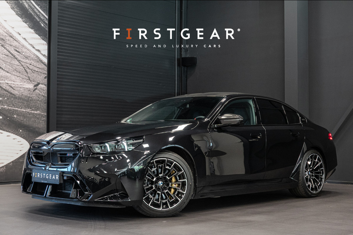BMW 5 Serie M5 *Keramisch / M Driver's Package / Bowers & Wilkins / Memory / Carbon* BMW 5 Serie M5 *Keramisch / M Driver's Package / Bowers & Wilkins / Memory / Carbon*