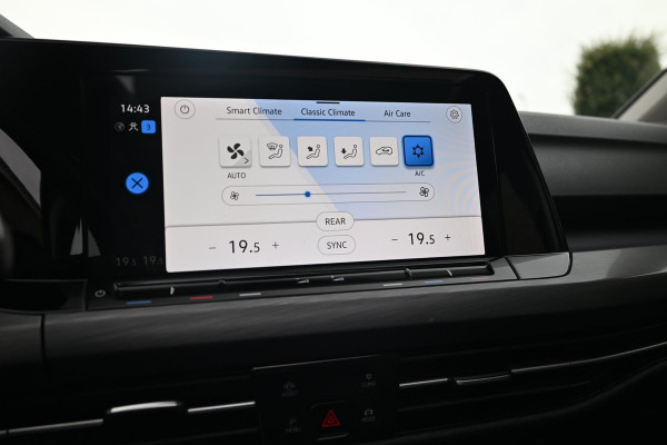 Volkswagen Golf 1.4 eHybrid Style 204 PK 1e Eig R-Line Adaptive Side-Assist Pano Massage 19''