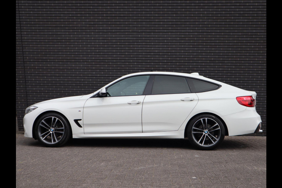 BMW 3-serie Gran Turismo 320i High Executive M Sport | Panoramadak | Keyless entry | HIFi Systeem |