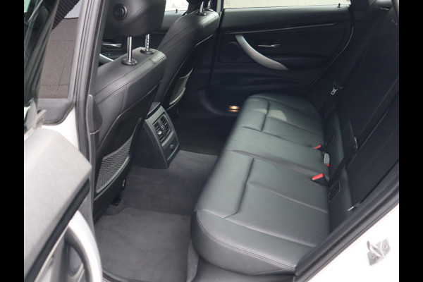 BMW 3-serie Gran Turismo 320i High Executive M Sport | Panoramadak | Keyless entry | HIFi Systeem |