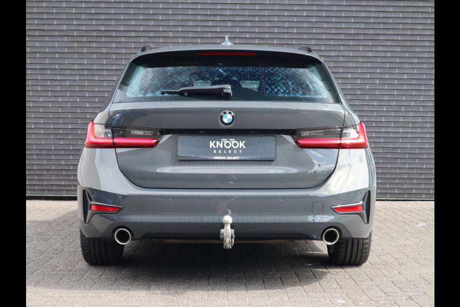 BMW 3 Serie Touring 320i Executive Edition | Panoramadak | HIFI Systeem | Elektrische Trekhaak |