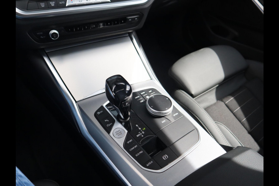 BMW 3 Serie Touring 320i Executive Edition | Panoramadak | HIFI Systeem | Elektrische Trekhaak |