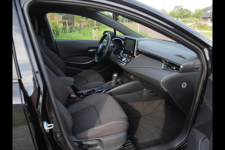 Toyota Corolla Touring Sports 1.8 Hybrid | Camera | Apple Carplay | Cruise Control | Navi |