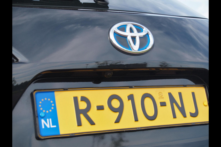 Toyota Corolla Touring Sports 1.8 Hybrid | Camera | Apple Carplay | Cruise Control | Navi |
