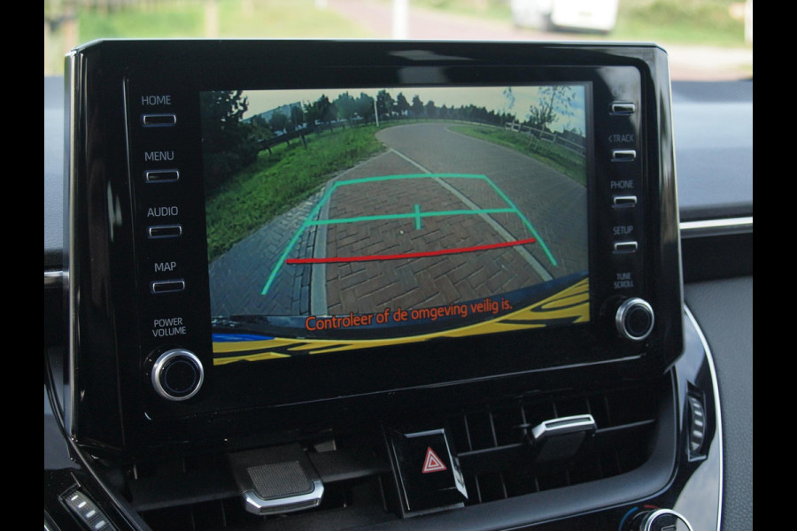Toyota Corolla Touring Sports 1.8 Hybrid | Camera | Apple Carplay | Cruise Control | Navi |