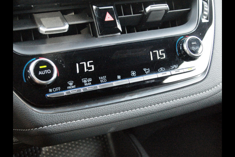 Toyota Corolla Touring Sports 1.8 Hybrid | Camera | Apple Carplay | Cruise Control | Navi |