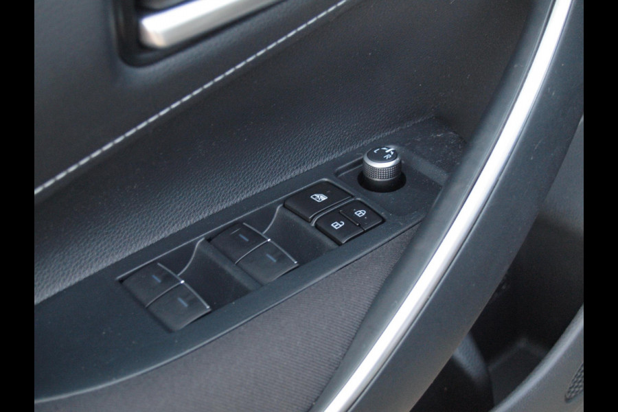 Toyota Corolla Touring Sports 1.8 Hybrid | Camera | Apple Carplay | Cruise Control | Navi |