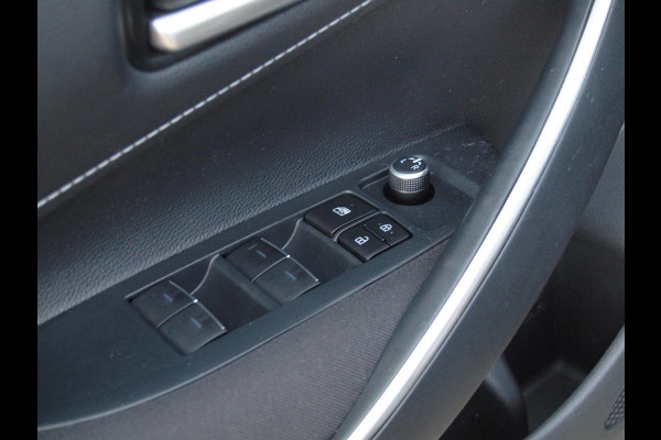 Toyota Corolla Touring Sports 1.8 Hybrid | Camera | Apple Carplay | Cruise Control | Navi |