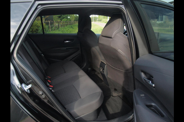 Toyota Corolla Touring Sports 1.8 Hybrid | Camera | Apple Carplay | Cruise Control | Navi |