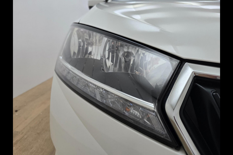Škoda Fabia Combi Occasion 1.0 Active met airco en cruisecontrol | Bluetooth audio | Tweedehands Skoda kleine stationwagen | ALJ