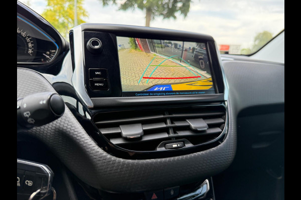 Peugeot 2008 1.2 Turbo 130pk Allure Premium - Panoramadak - Navigatie - Org.NL