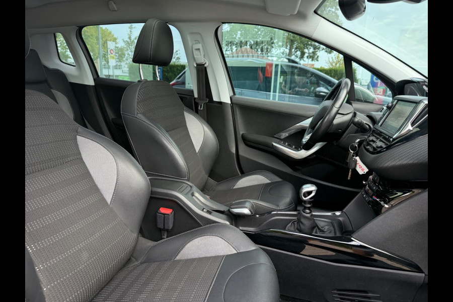 Peugeot 2008 1.2 Turbo 130pk Allure Premium - Panoramadak - Navigatie - Org.NL