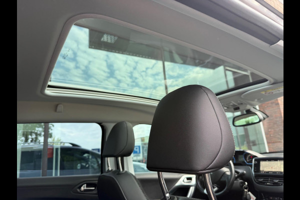 Peugeot 2008 1.2 Turbo 130pk Allure Premium - Panoramadak - Navigatie - Org.NL